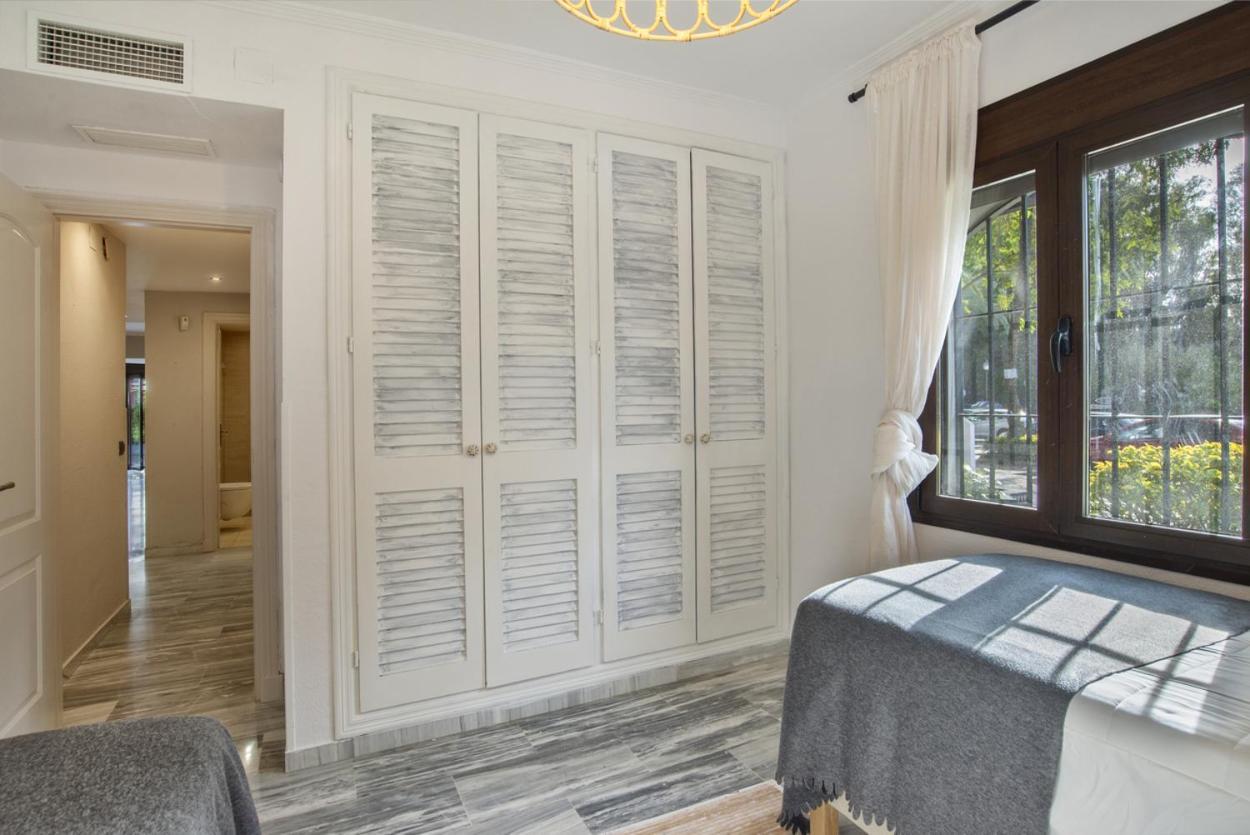 Apartemen Golden Beach Marbella