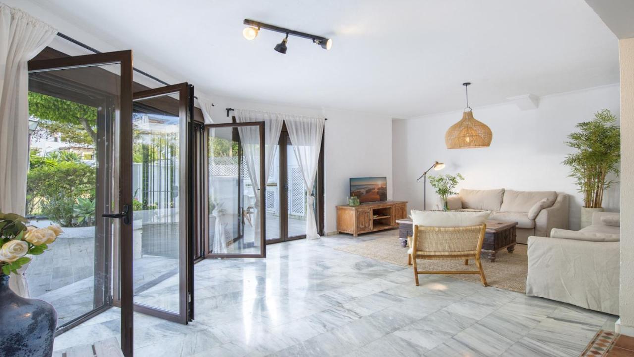 Golden Beach Apartemen Marbella